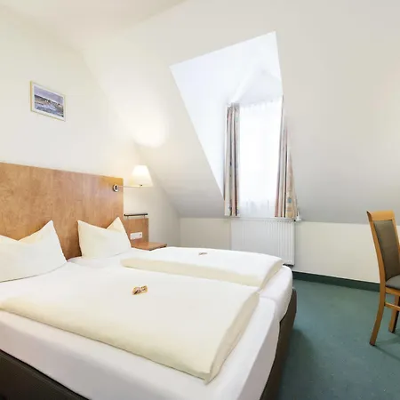 Am Klostergarten ホテル 3*