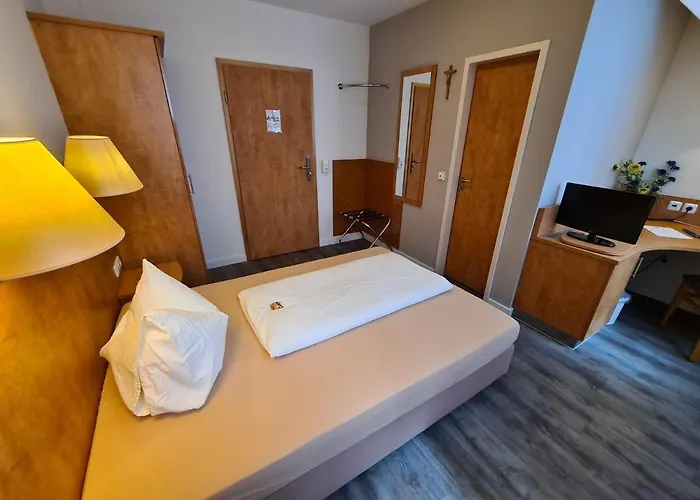 Am Klostergarten Otel Freising