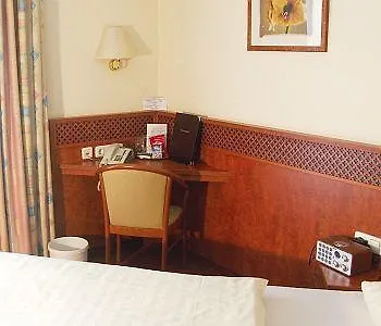 Otel Am Klostergarten