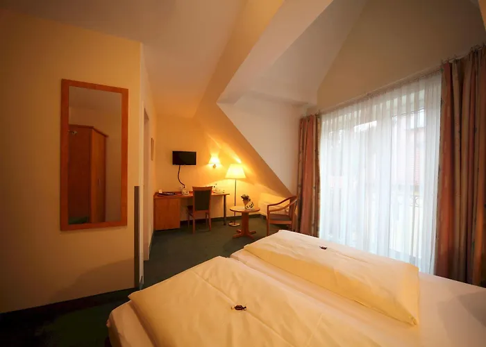 Am Klostergarten 3* Freising