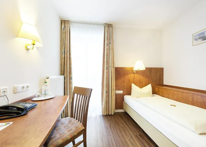 Otel Am Klostergarten