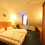 Hotel Am Klostergarten 3*