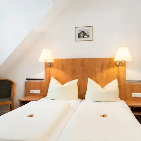 Hotel Am Klostergarten 3*